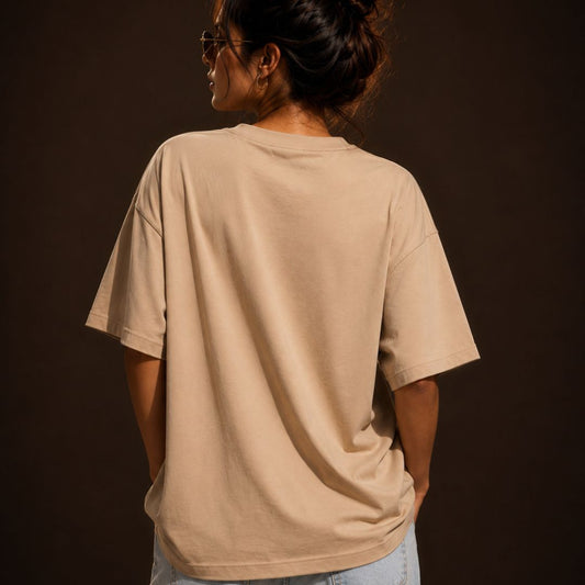 Cool Girl – Women’s Oversized T-Shirt